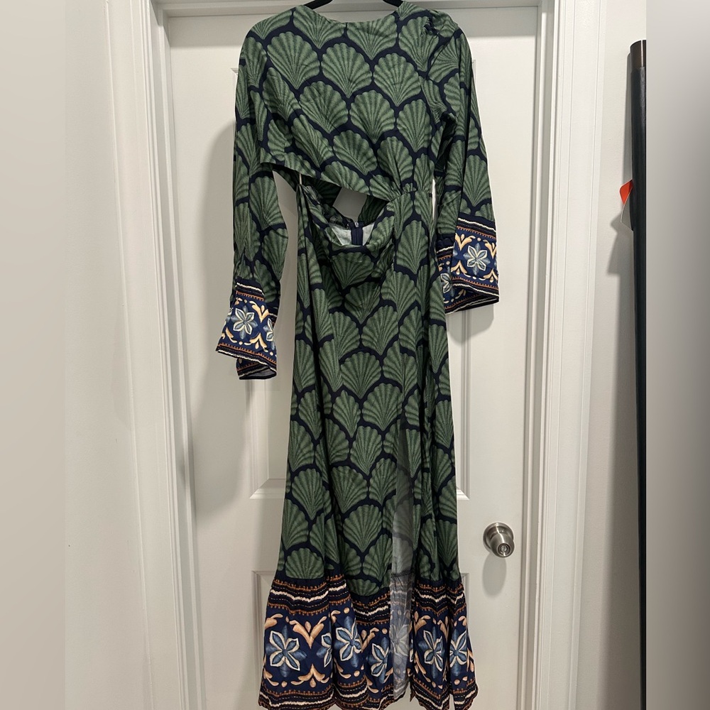 FARM Rio Shell Maxi Dress - Picture 8 of 10